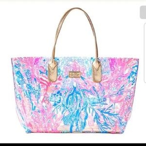 Lilly Pulitzer NWT Clear Aquadesiac Breezy Tote